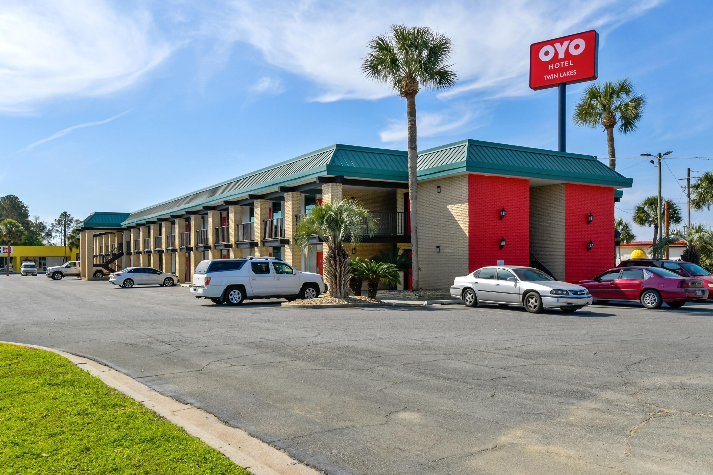 Oyo Hotel Lake Park - Valdosta Area Εξωτερικό φωτογραφία